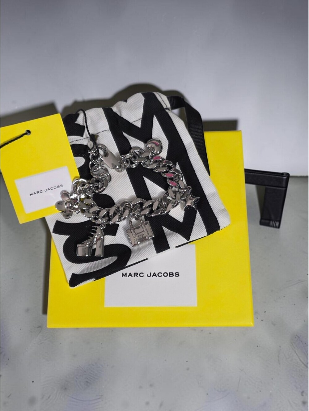 Marc Jacobs The Mini Icon Charm Bracelet in Silver